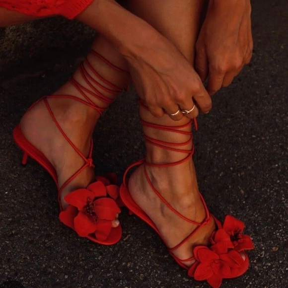 Zara NEW floral lace up mid heel leather sandals - Picture 1 of 6
